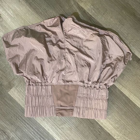 FP Movement By Free People The Way Home Shorts, 2" Mauve High Rise, Size Medium - Picture 9 of 14